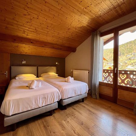 Mas Verjus Morzine Bagian luar foto